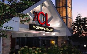 Champagne Lodge And Luxury Suites Chicago